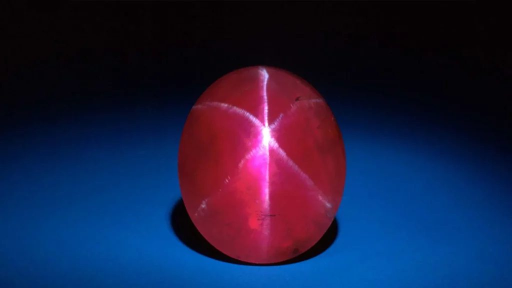 Rosser Reeves Star Ruby: 138.70 Carats, Preserved in the Smithsonian Institution