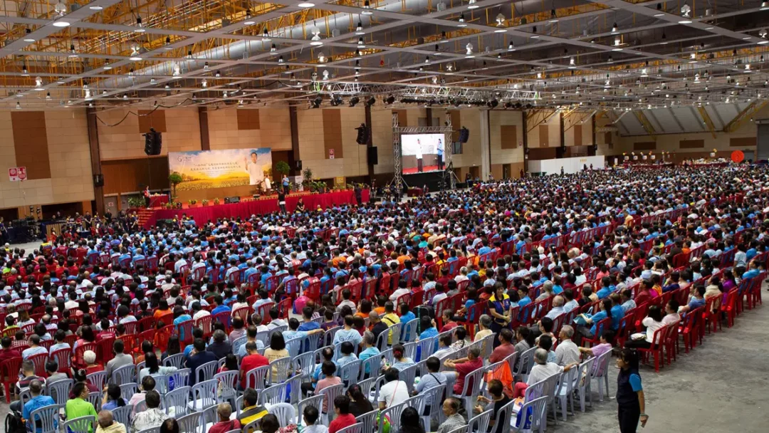 金菩提宗師親臨馬來西亞千人八卦內功活動現場