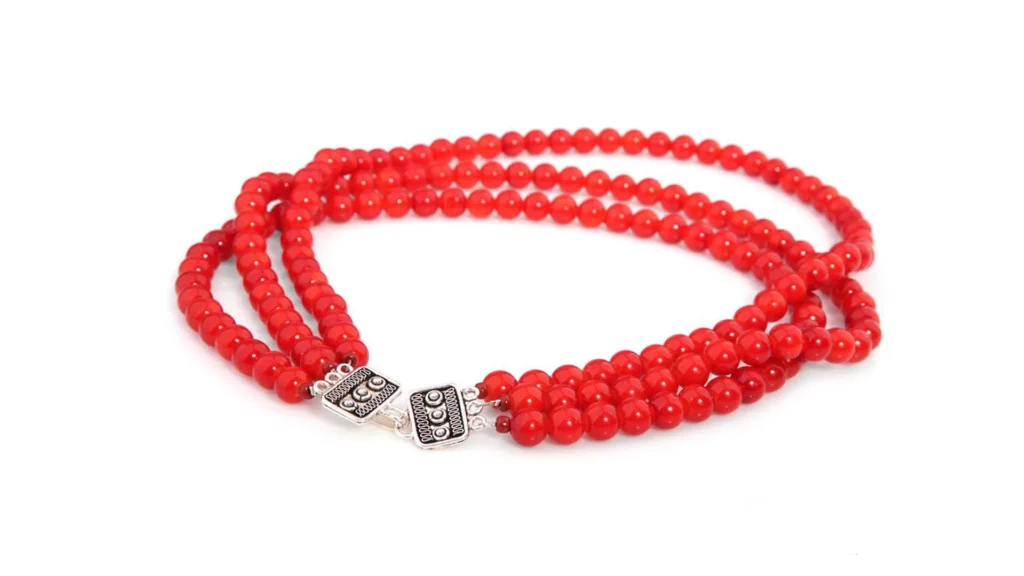 Jewelry made by polishing red coral into beads
