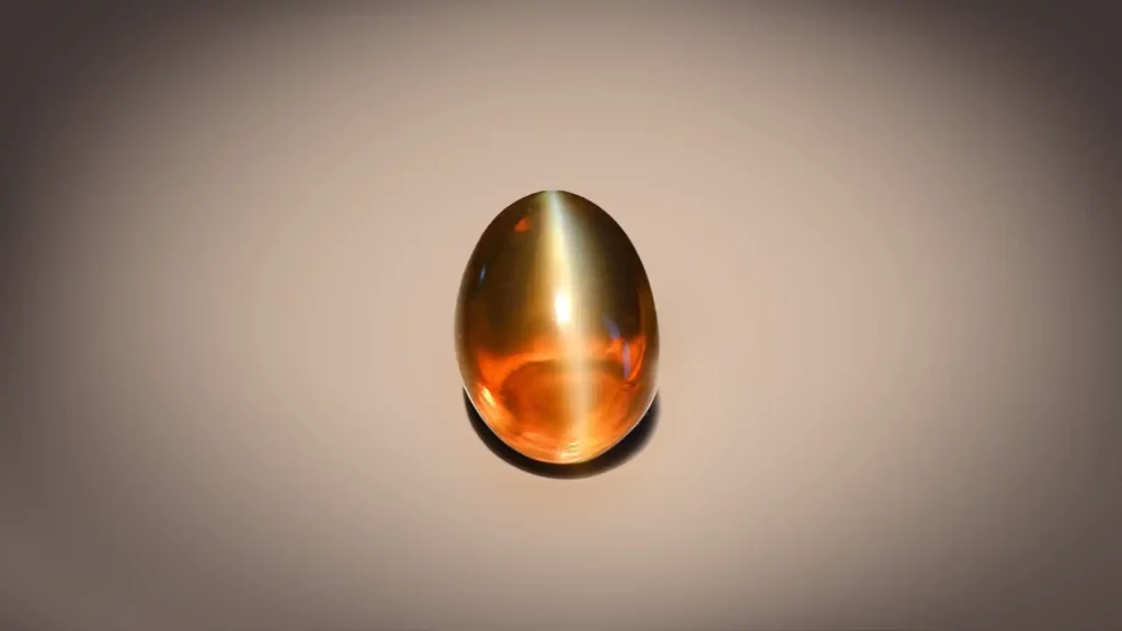 橙黃色的貓眼碧璽