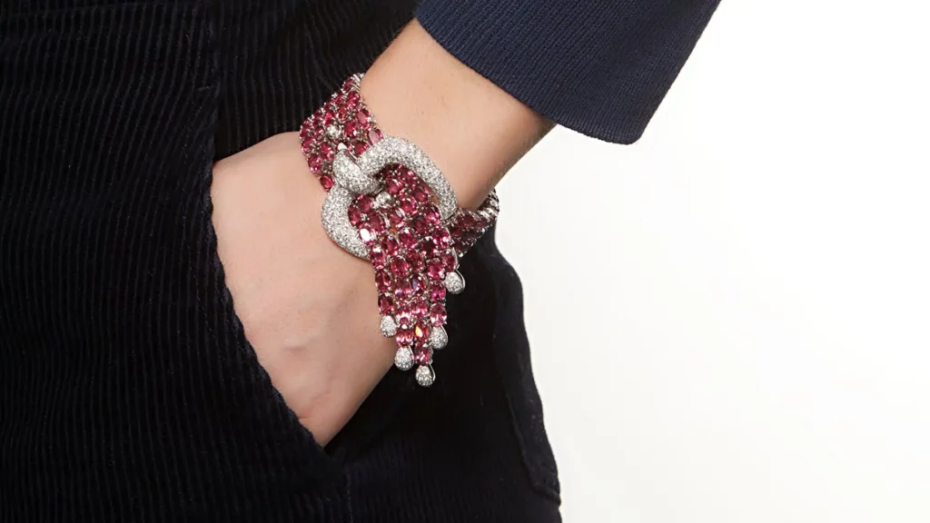 粉色碧璽和鑽石手鏈