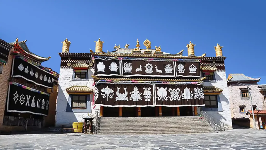 大藏寺內的六臂大黑天