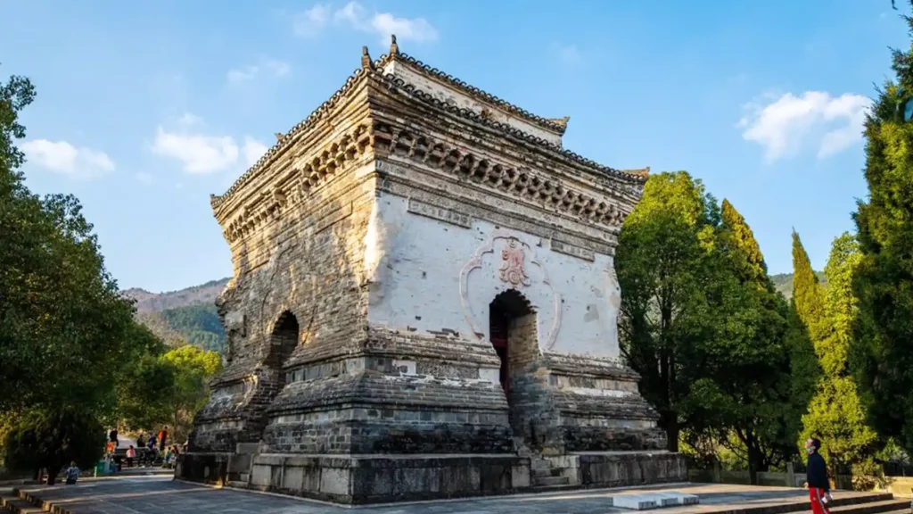 湖北黃梅四祖寺慈雲塔