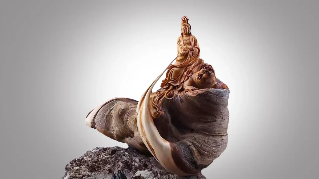 藝術家婁興華手工雕刻作品《崖柏滴水觀音》