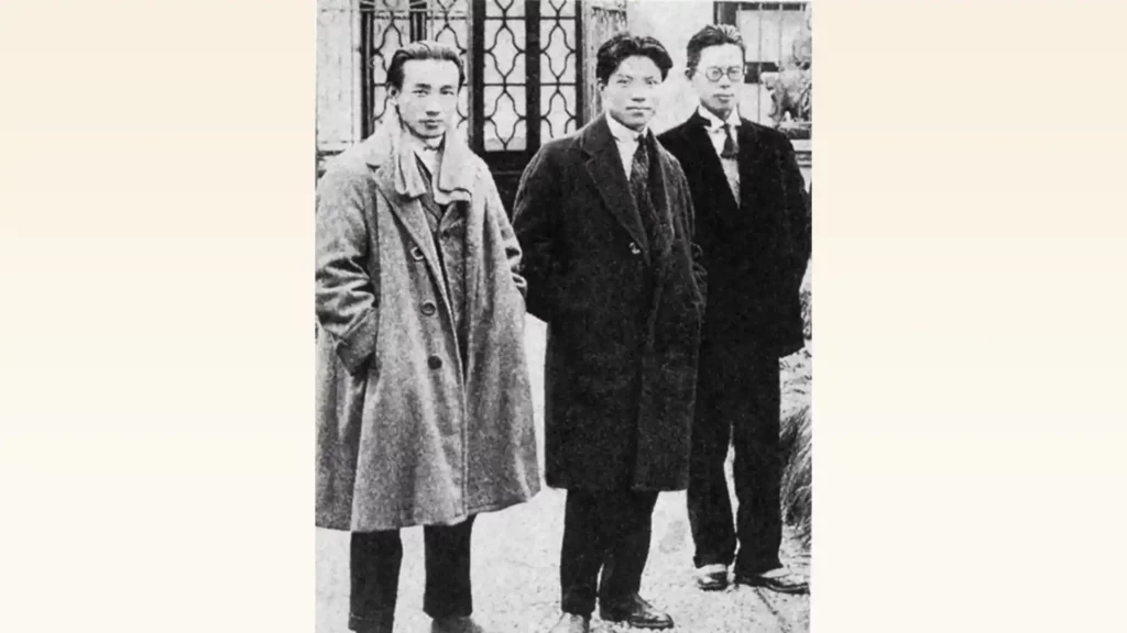 林風眠、林文錚、吳大羽（由左至右）於巴黎留學時的合影