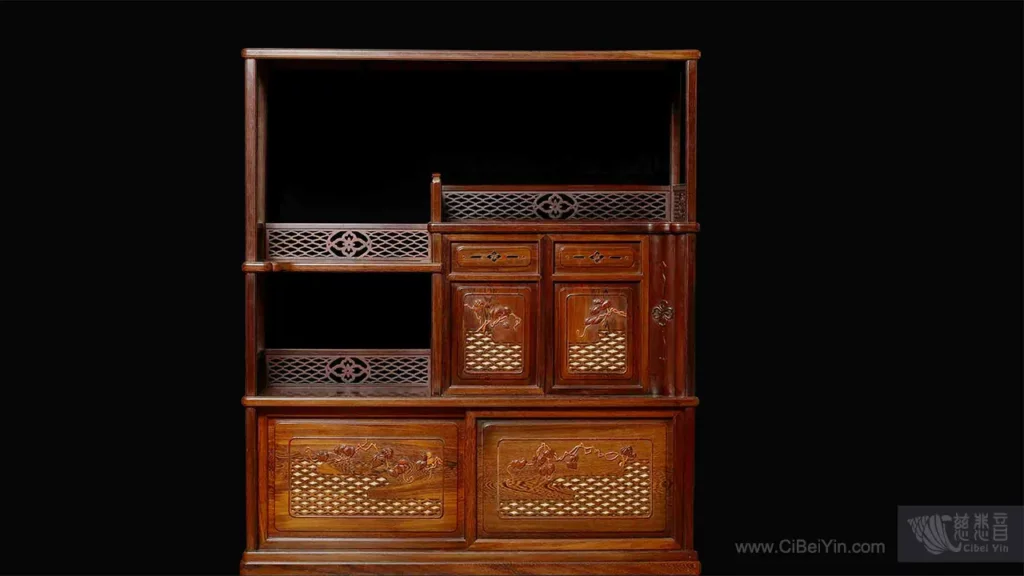 使用雞翅木製作的古董收納櫃